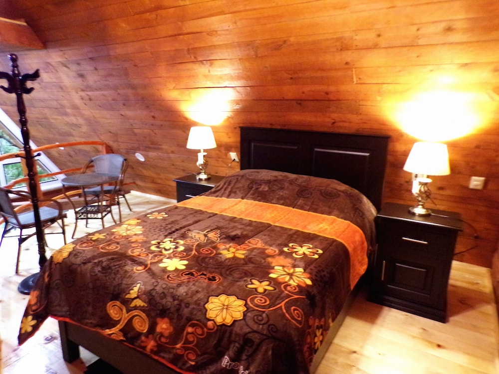 Superior Cabin photo 1