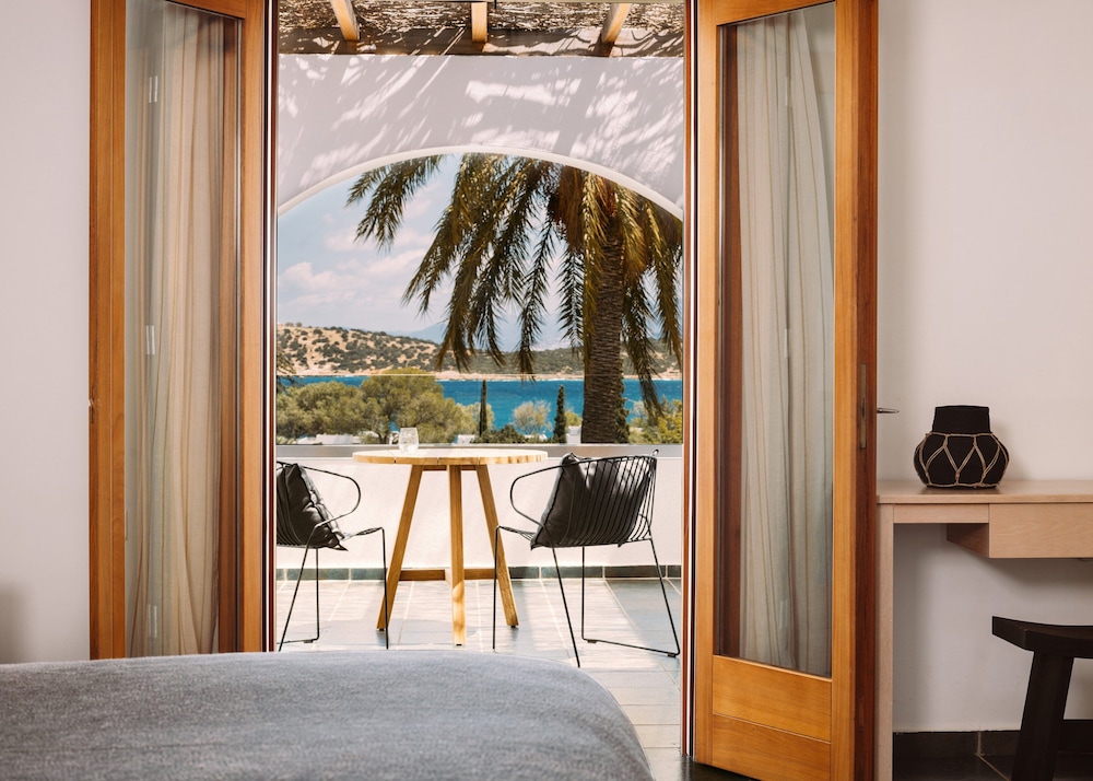 Seaview Room - Main Building photo 2