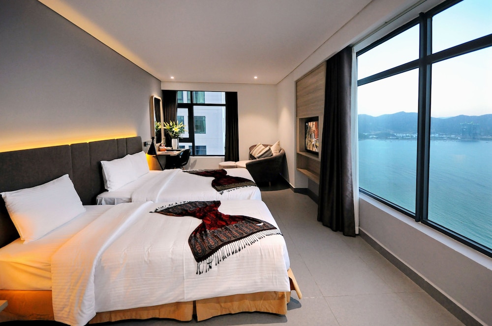 Premium Room, Sea View - Photo 1