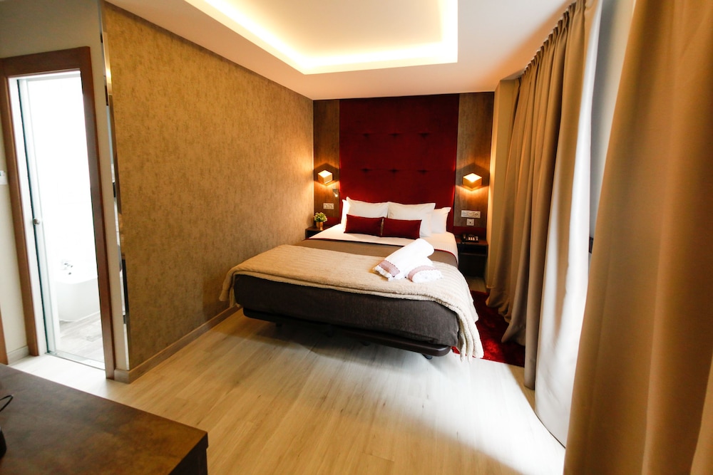Suite, 1 Queen Bed