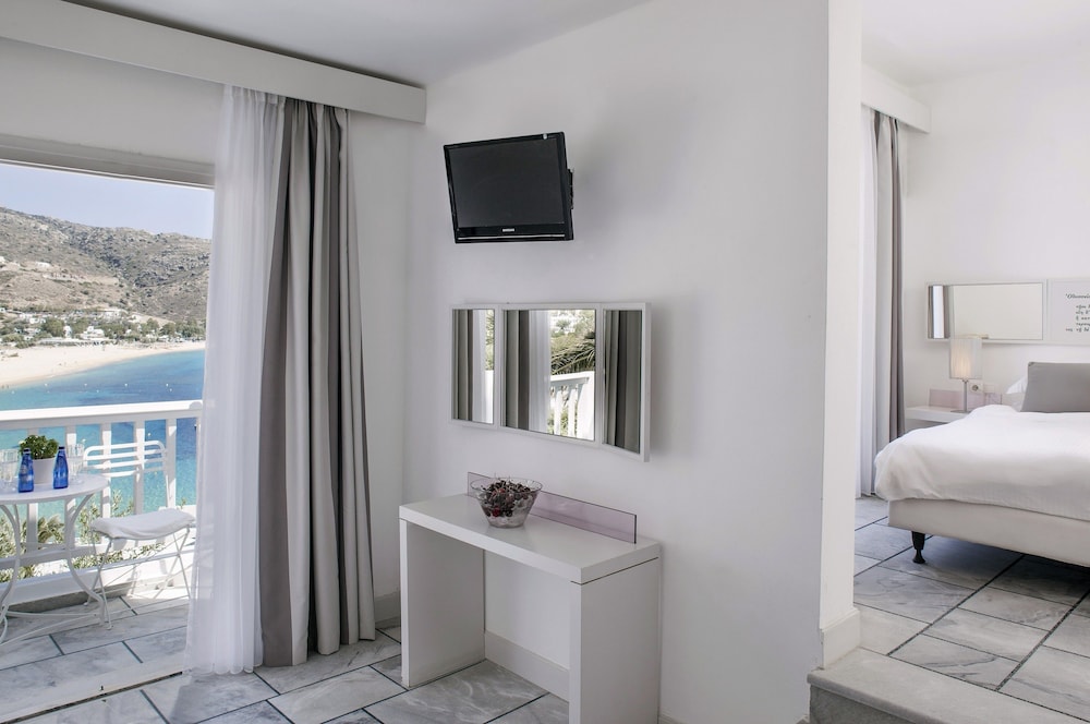 Junior Suite, Sea View - Photo 4