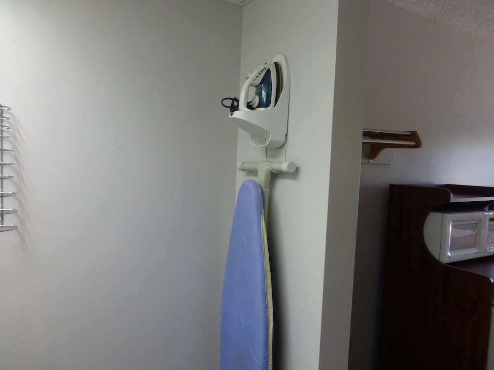 Standard Room, 2 Queen Beds, Non Smoking photo 1