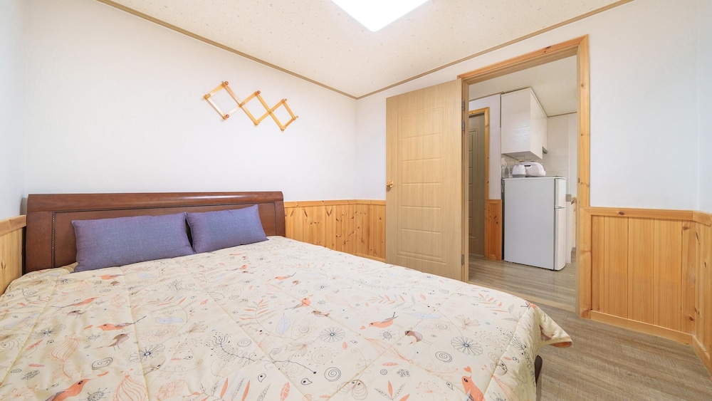 Basic Room, 2 Bedrooms (A302(danchebang)) photo 3