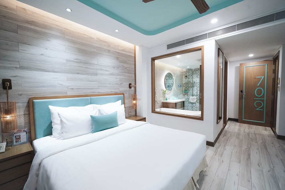Executive Double Room, City View photo 3