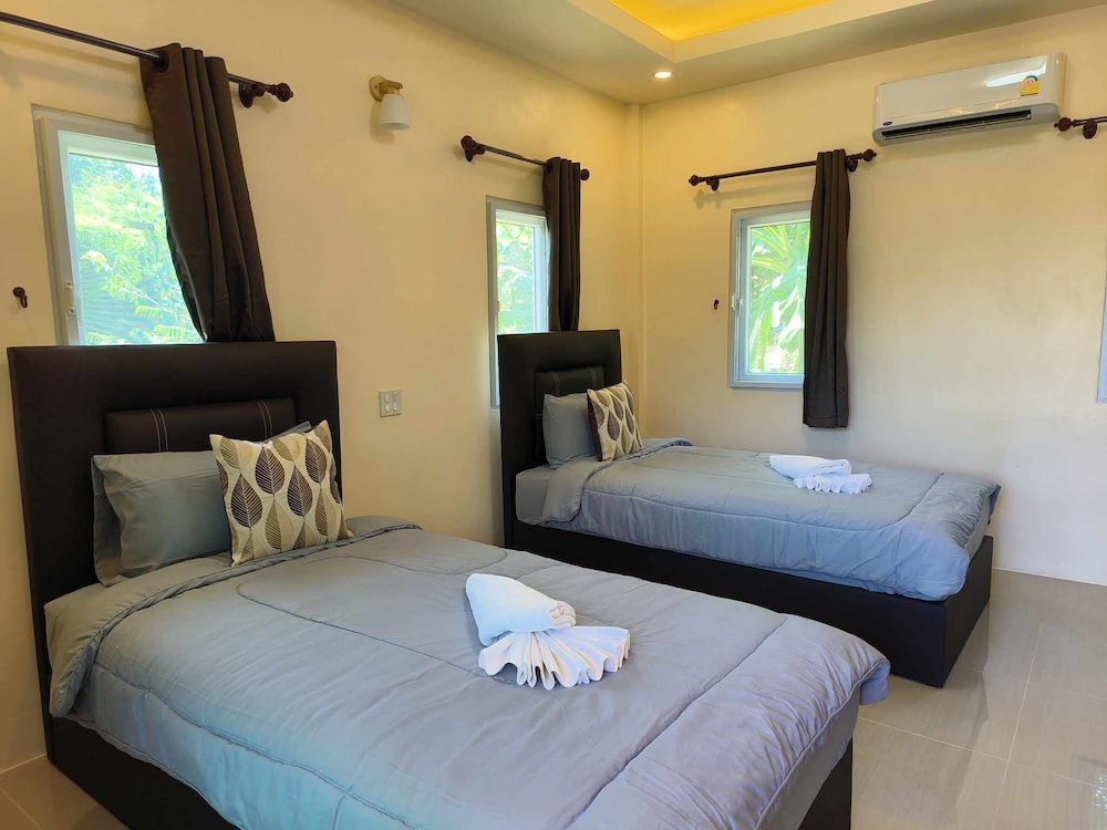 Deluxe Twin Room, 2 Twin Beds, Non Smoking, Sea View - Photo 6