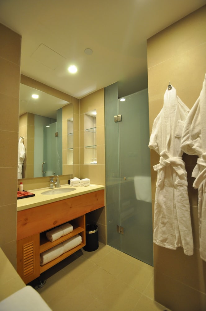 Deluxe Twin Room photo 3