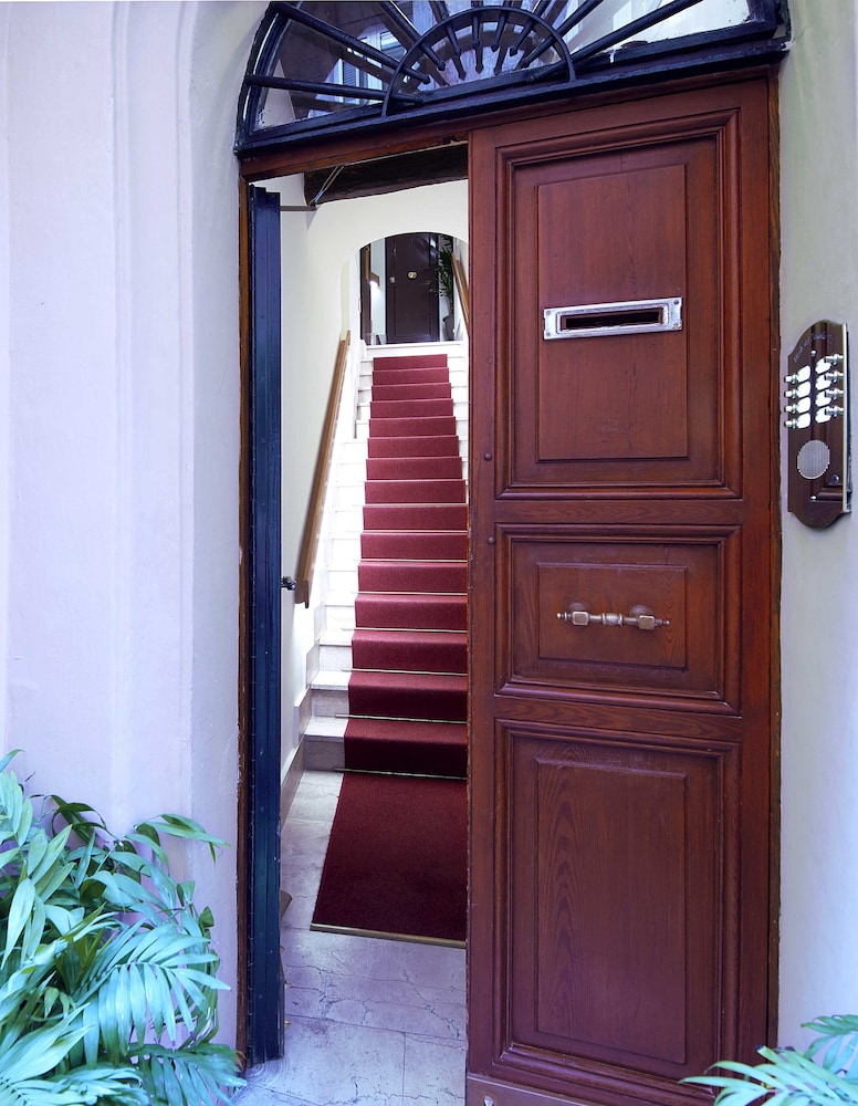 Family Room, 1 Bedroom, Annex Building