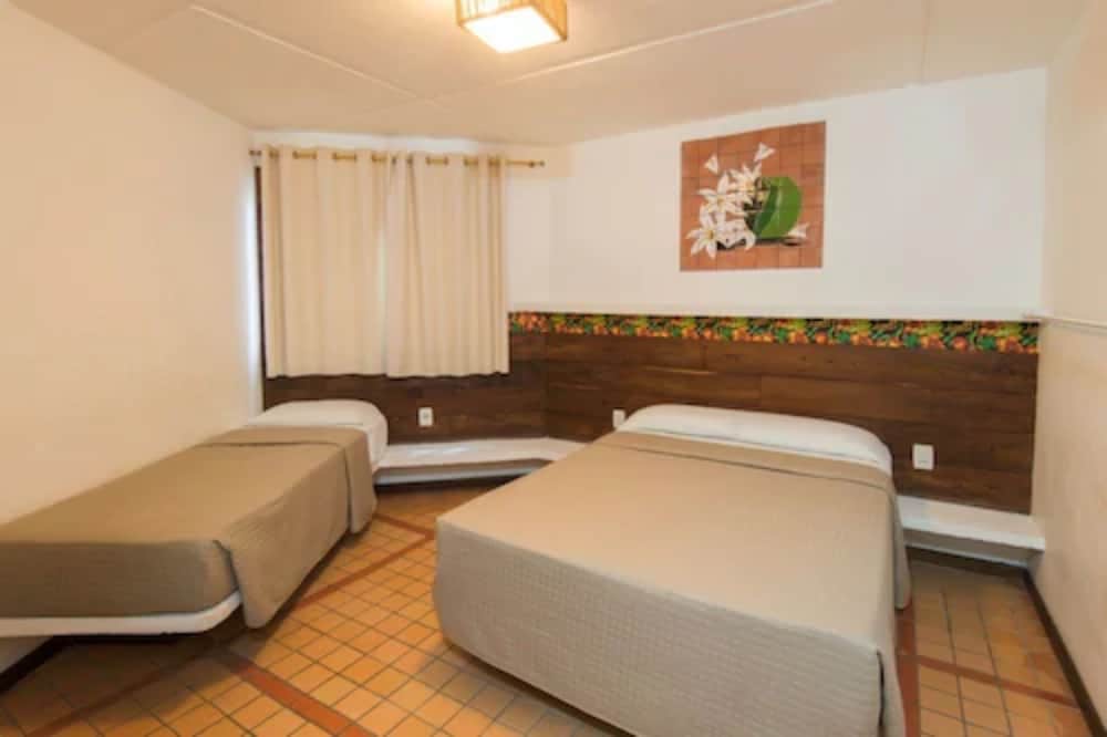 Economy Triple Room