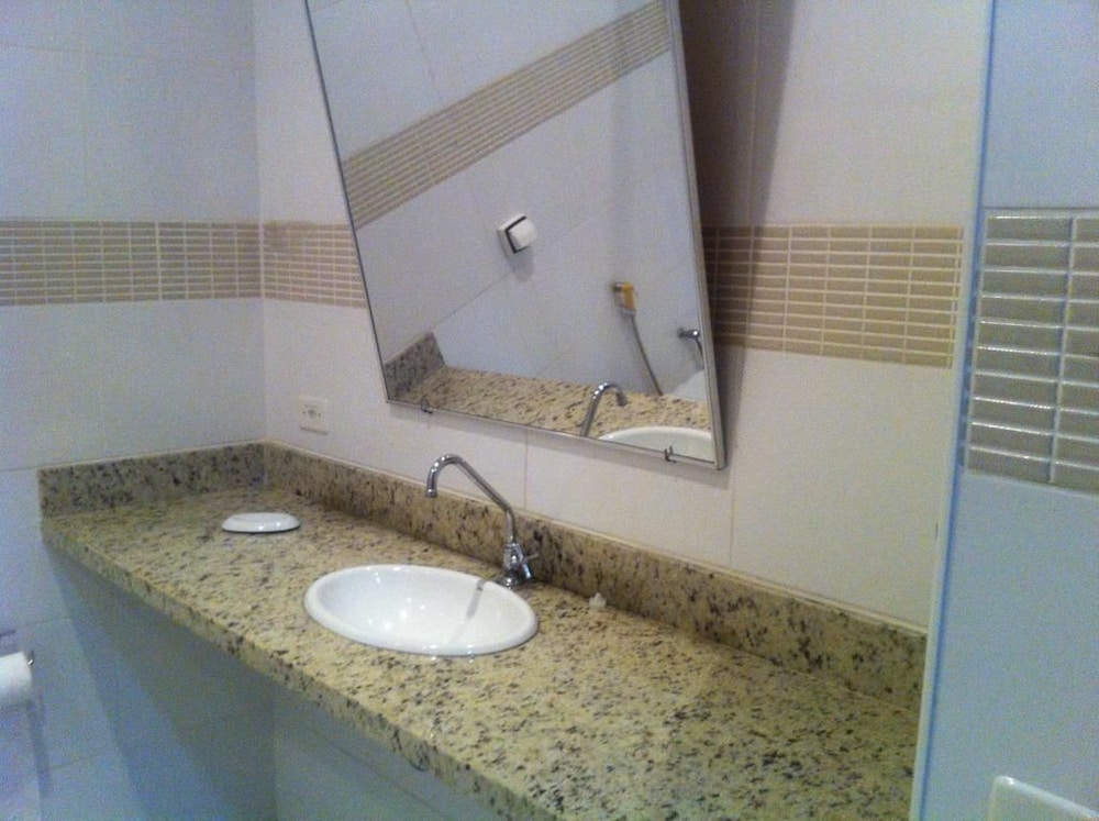 Basic Double Or Twin Room photo 2