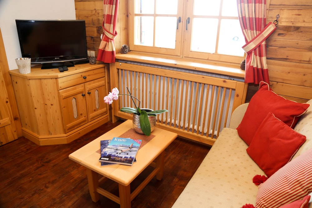 Apartment (Le Grand Mont) photo 3