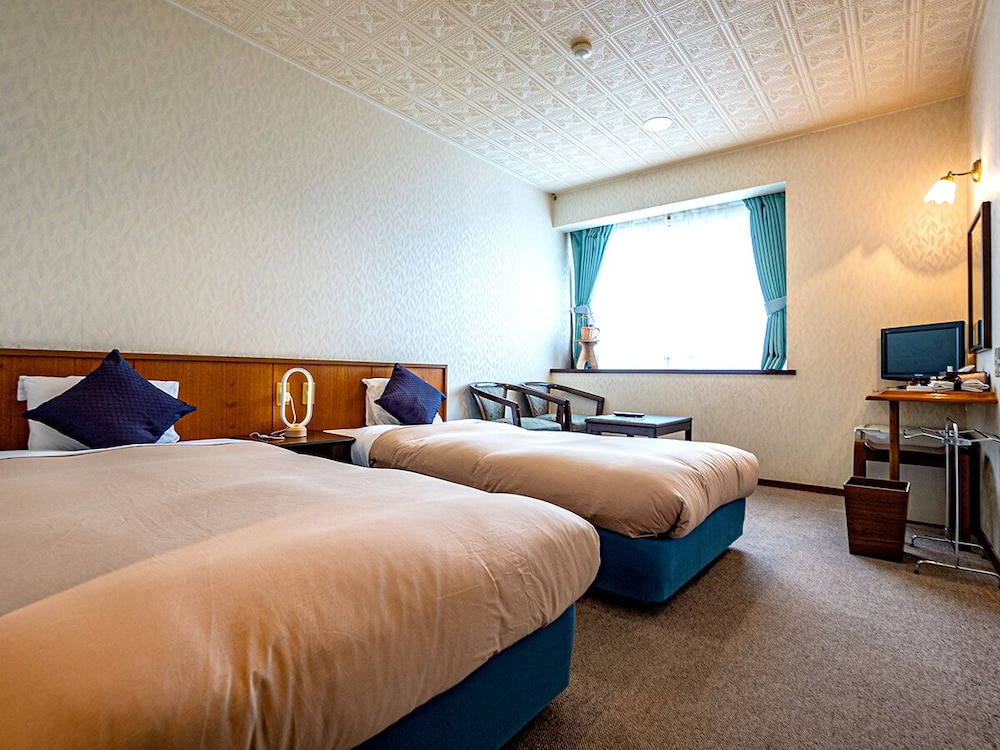 Standard Twin Room, Non Smoking photo 1