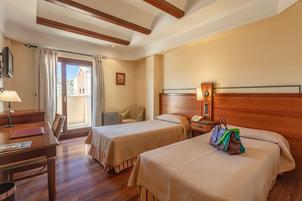 Standard Double Room Single Use, 1 Twin Bed