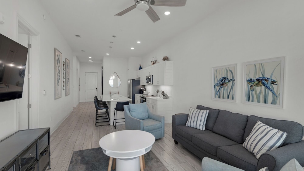 Condo, Multiple Beds, Balcony, Ocean View (Gulf Place Residences 302) photo 3