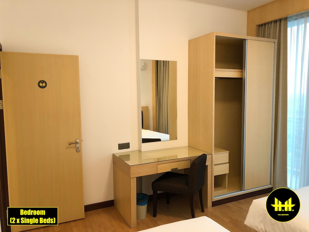 Comfort Apartment, 3 Bedrooms, Balcony, Mountain View photo 2