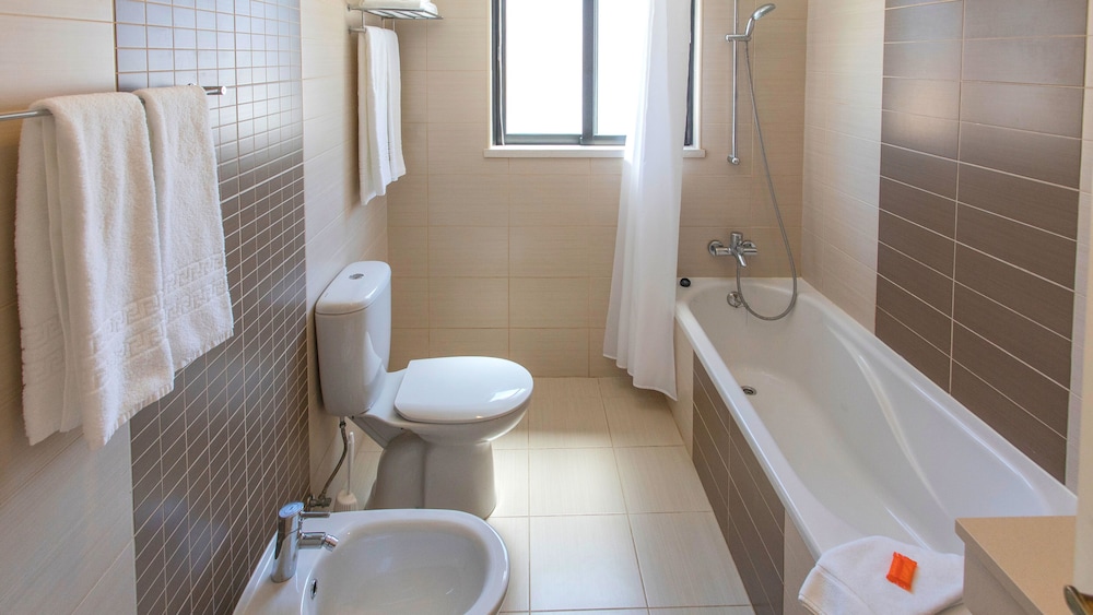 Apartment, 1 Bedroom, Sea View - Photo 5