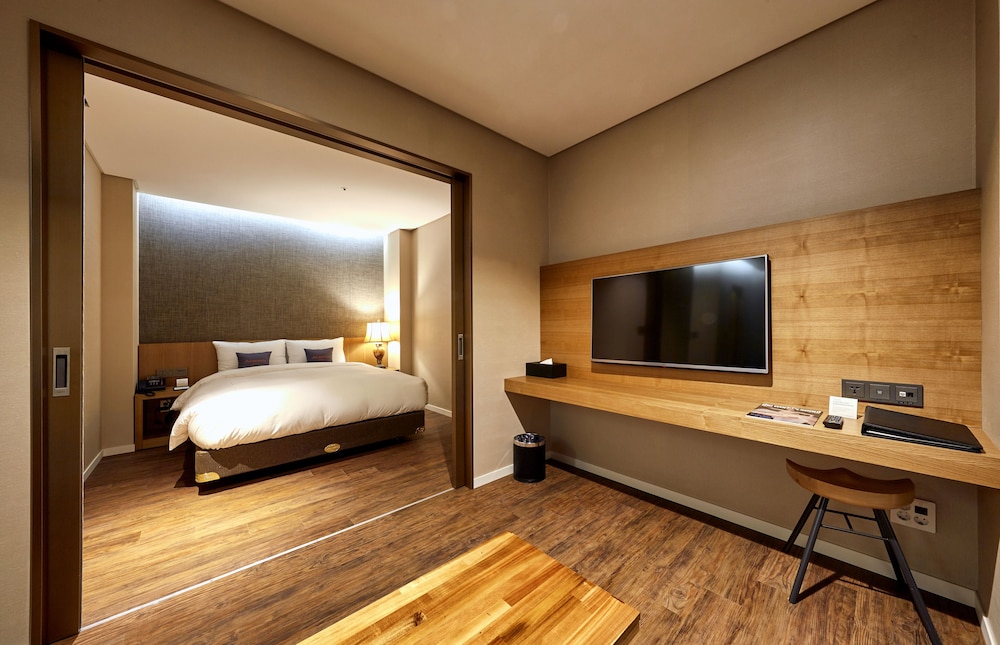 Amanti Suite photo 2