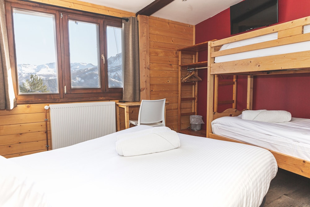 Room, Mountain View, Mountainside