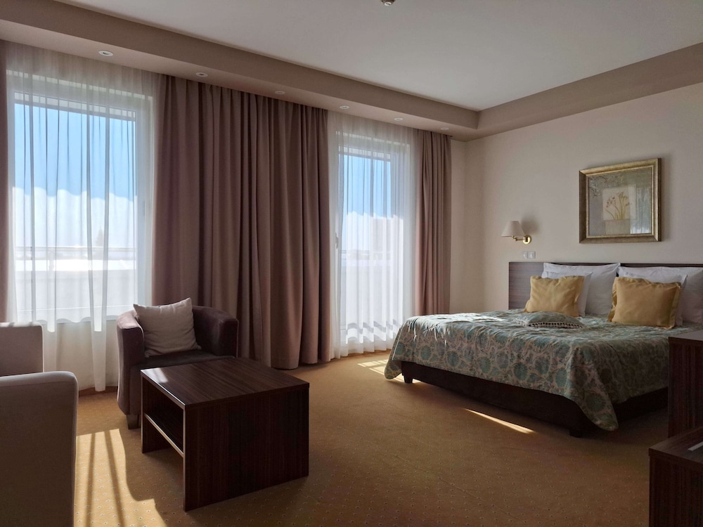 Junior Room