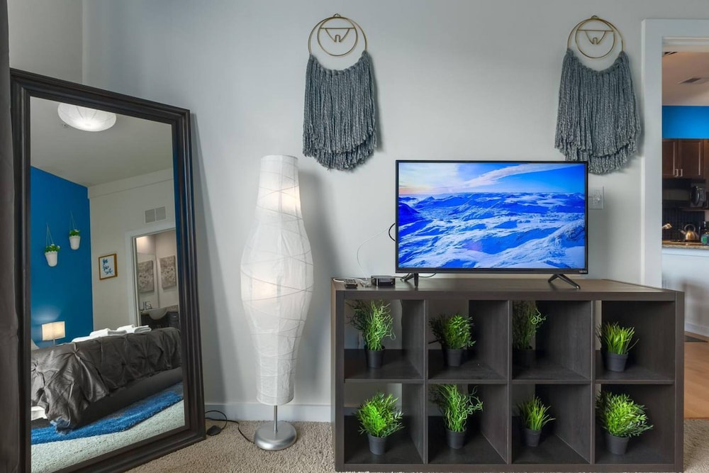Apartment with Private Balcony, Wifi, Parking, 사진 2