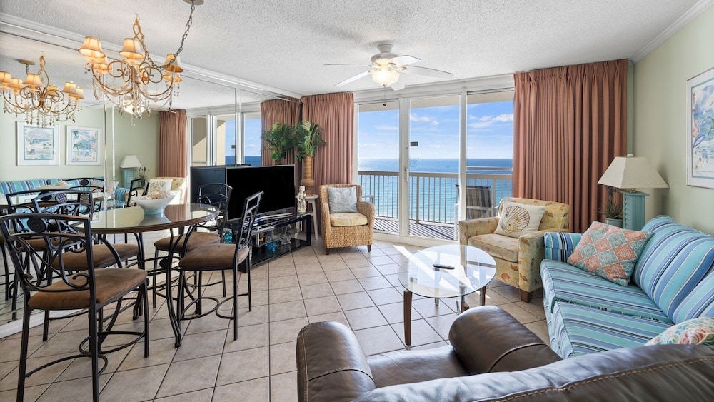 Condo, 1 Bedroom