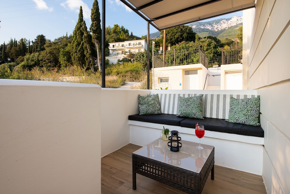 Apartment, 1 Bedroom, Garden View photo 2