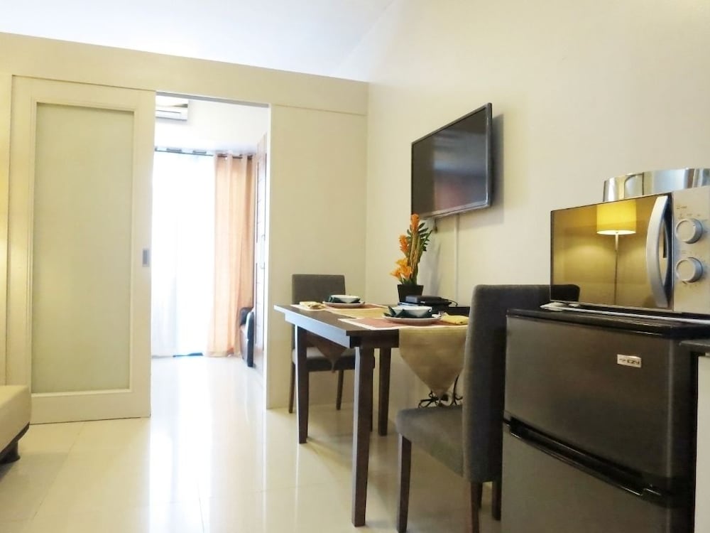 One Bedroom photo 2