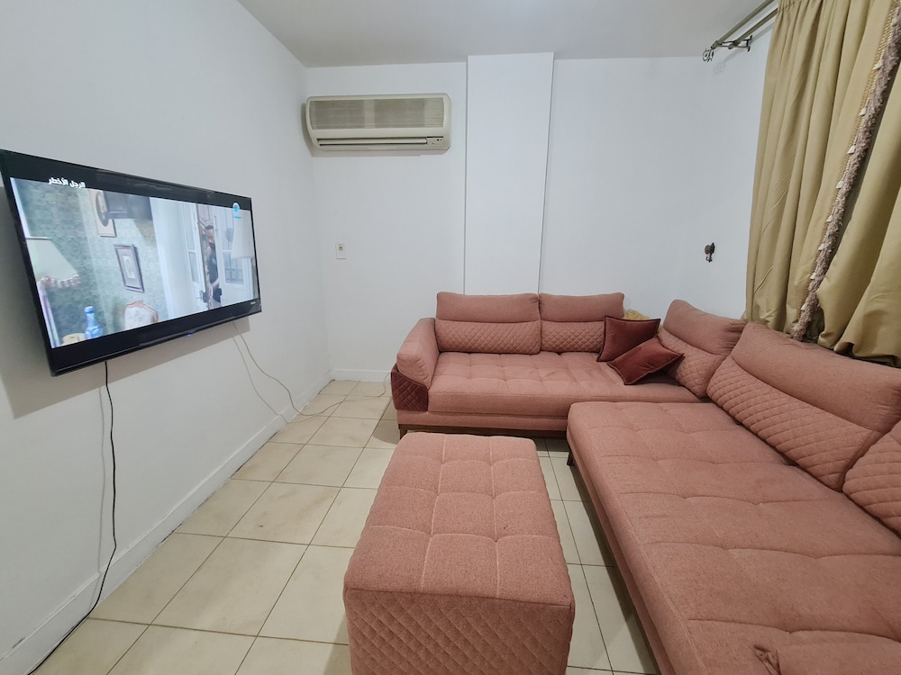 Luxury Apartment photo 2