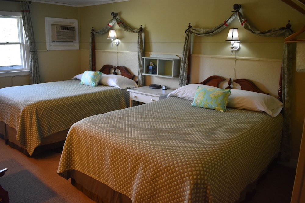 Standard Room, 2 Queen Beds