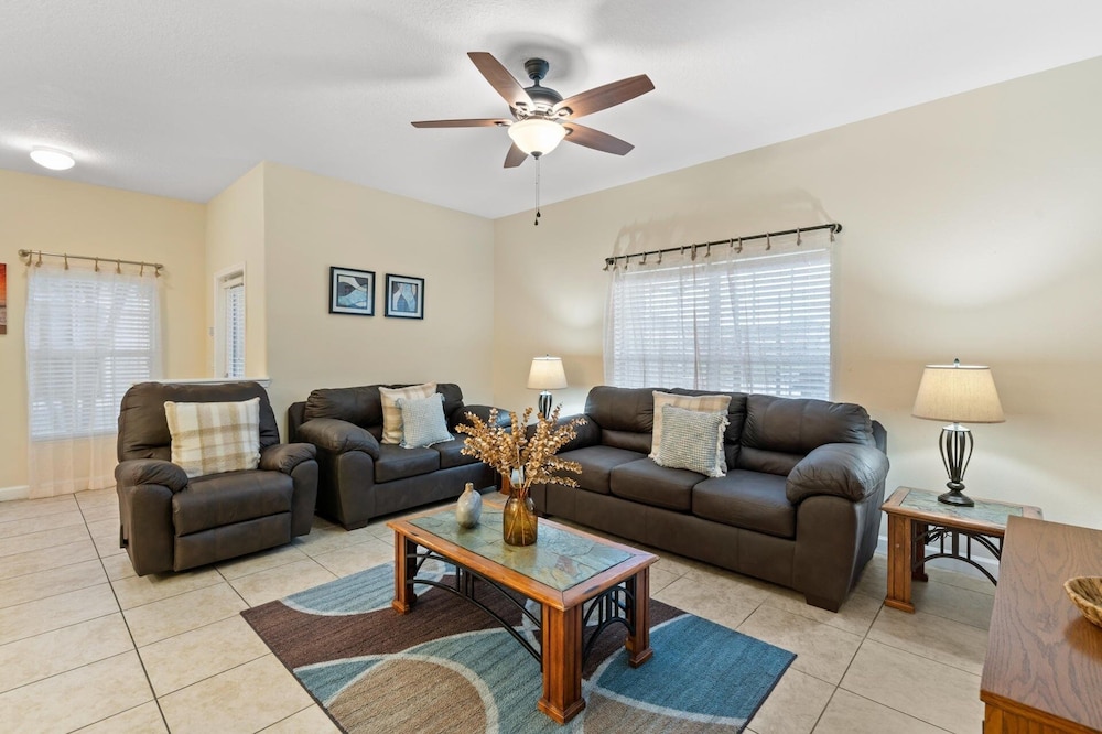 Townhome, 5 Bedrooms