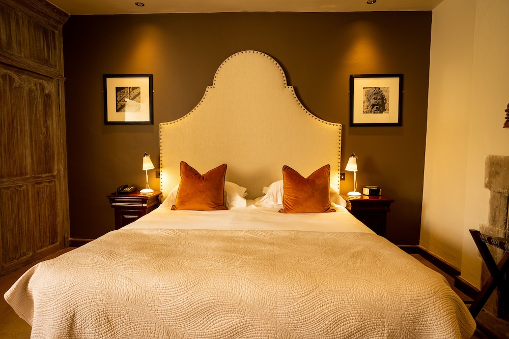 Deluxe Double or Twin Room photo 3