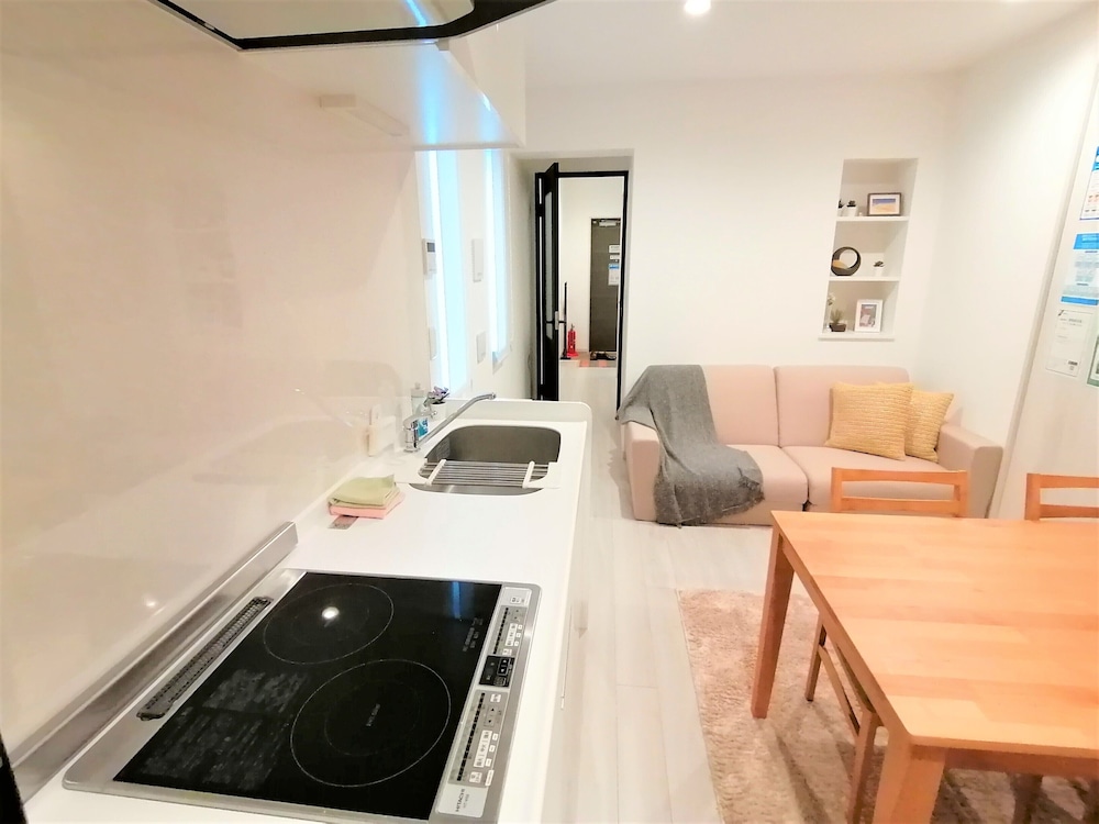 Apartment 2F photo 2