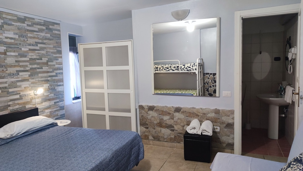 Comfort Double Room, Garden View photo 3