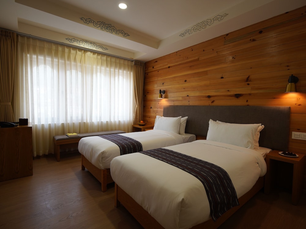 Deluxe Double or Twin Room, Mountain View