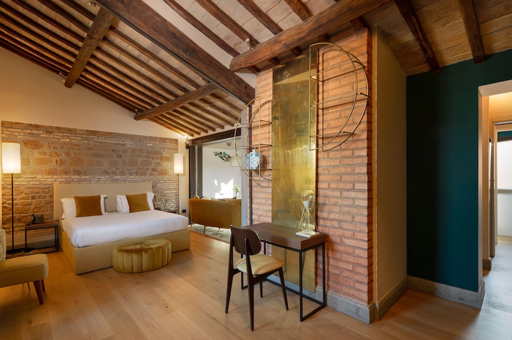 Panoramic Studio Suite, Terrace photo 1