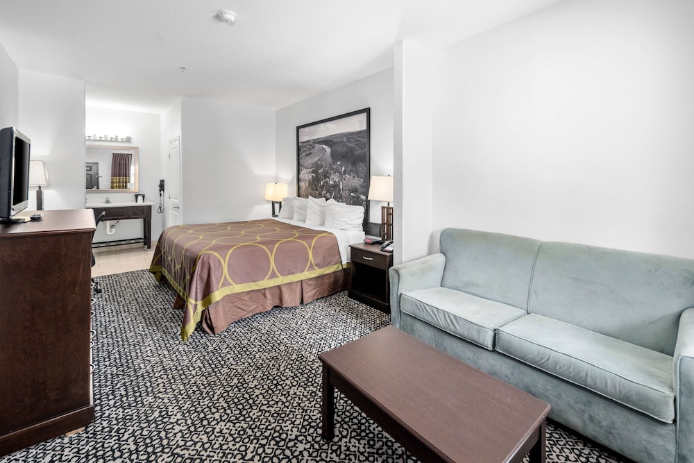 Standard Room, 1 King Bed - Photo 1