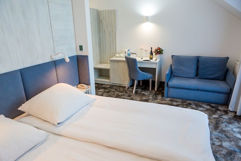 Double Comfort Plus Room - Photo 4