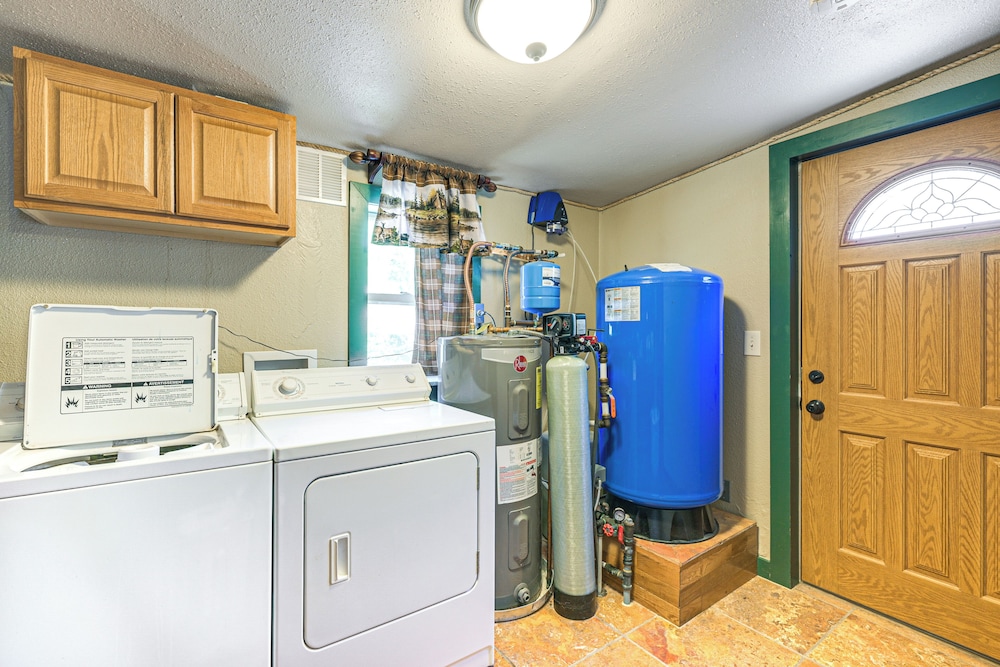 House (2 Bedrooms) photo 2