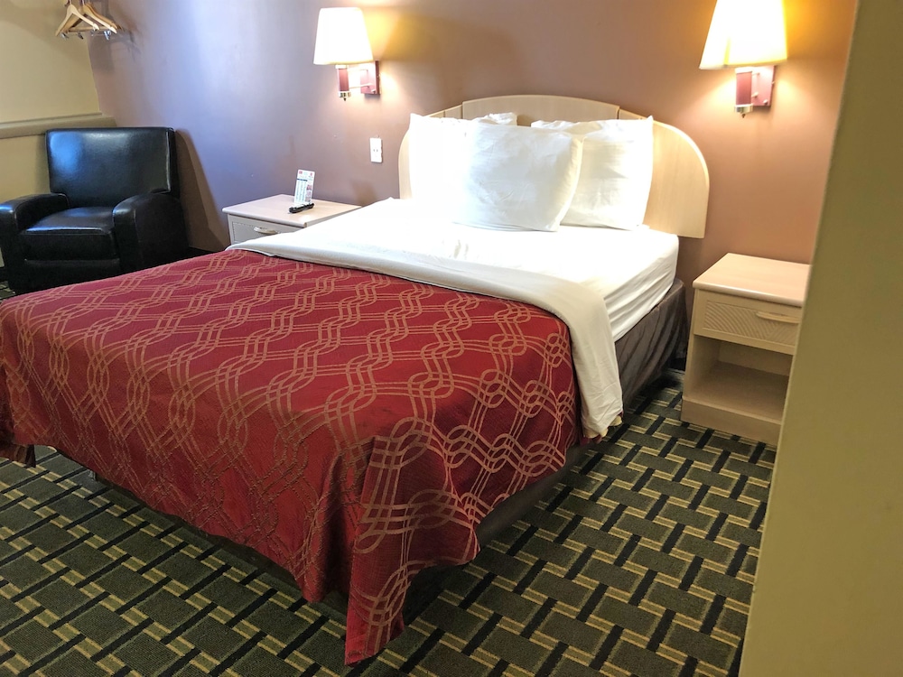 Room, 1 Queen Bed, Non Smoking photo 2