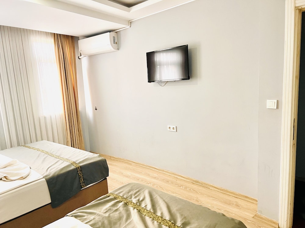 Standard Studio Suite photo 3