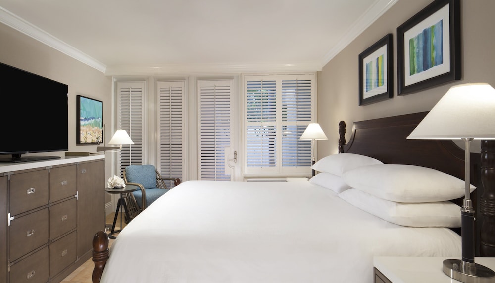 Room, 1 King Bed (Lanai) - Photo 7