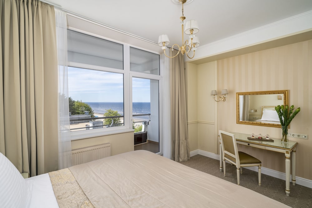 Jurmala Suite photo 3