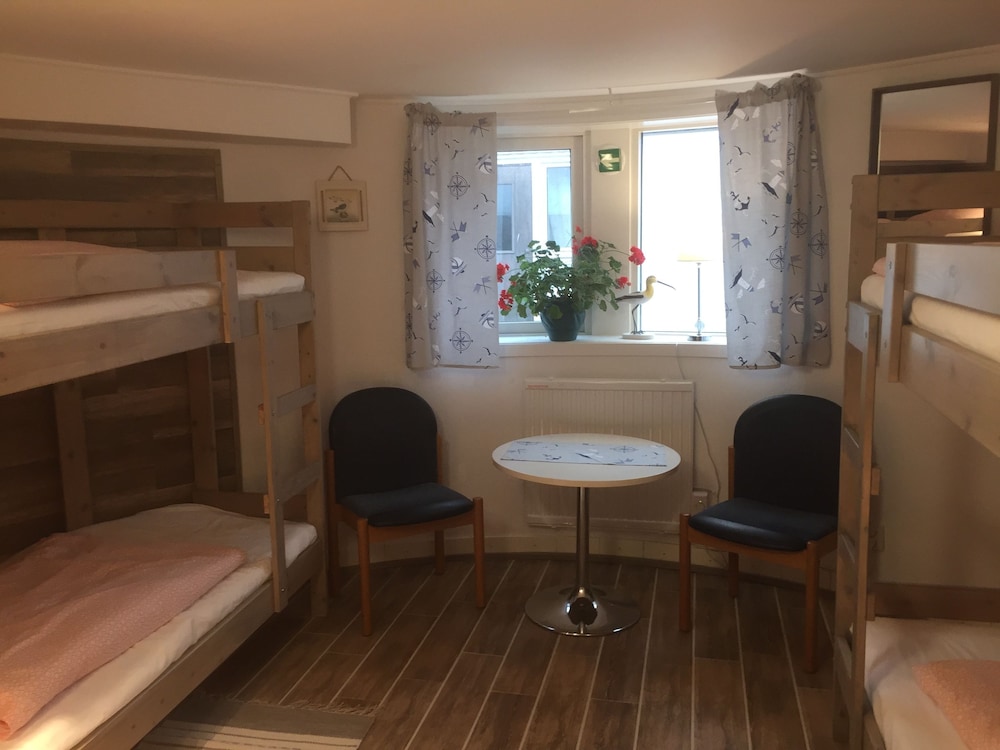 Standard Quadruple Room - Photo 1