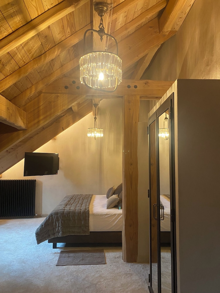 Room 7