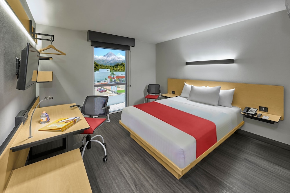 Room, 1 Queen Bed - Photo 1