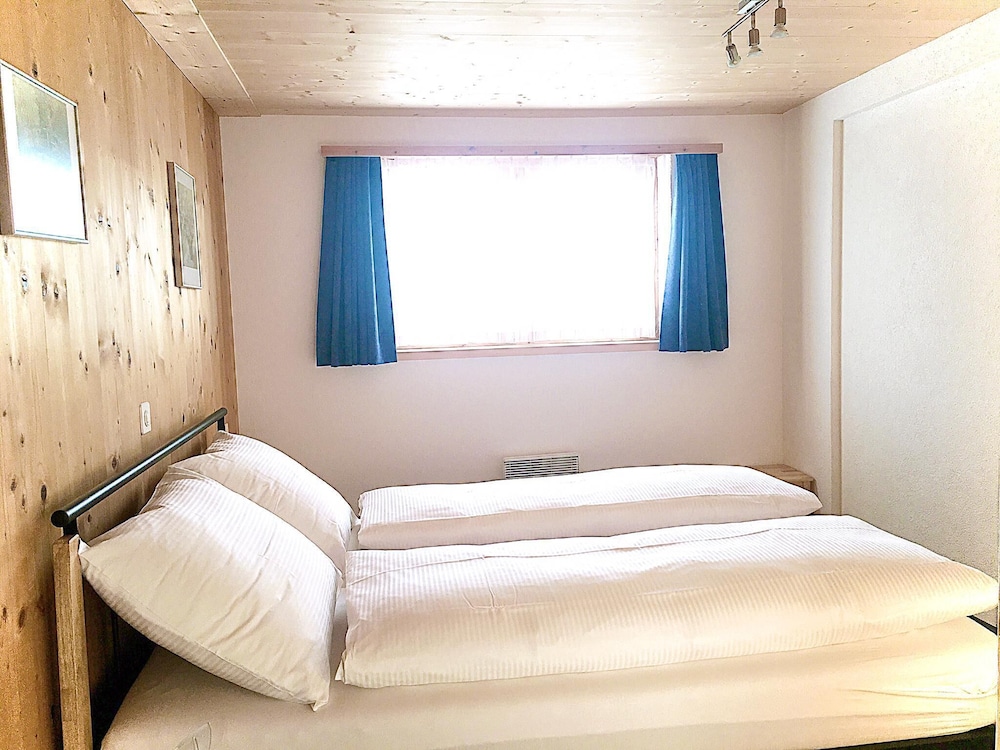 Condo, 2 Bedrooms, Terrace photo 1