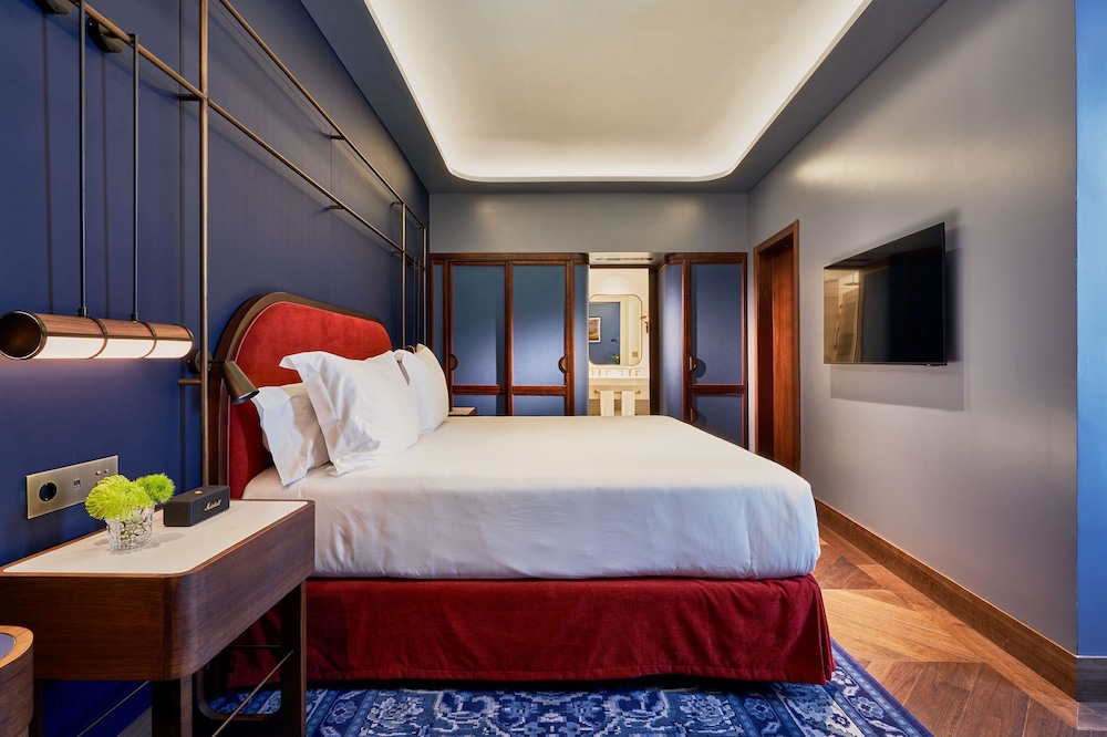 Deluxe Room - Photo 1