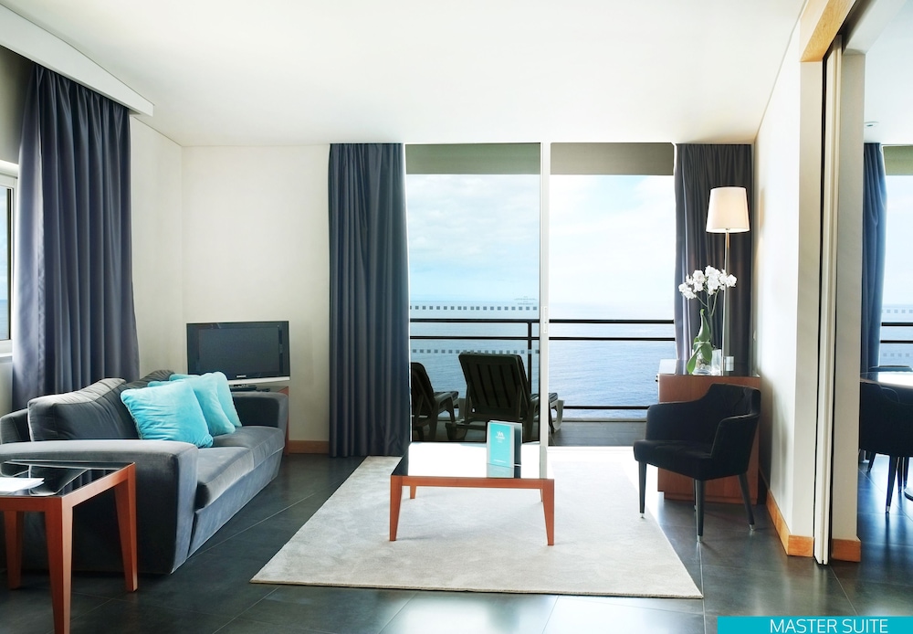 Premium Suite, Ocean View - Photo 1