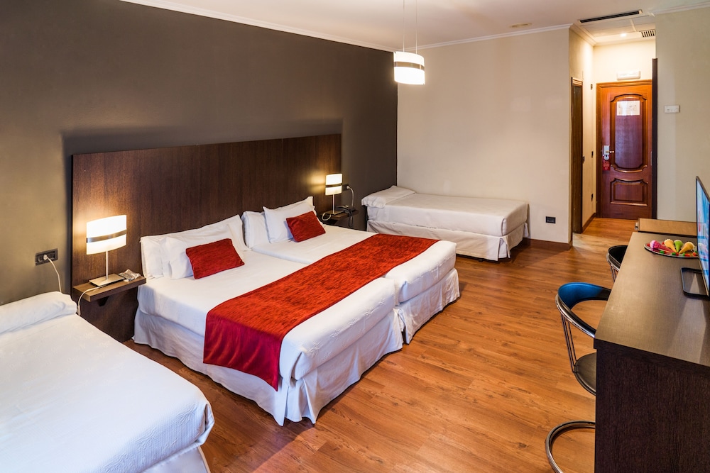 Quadruple Room photo 2