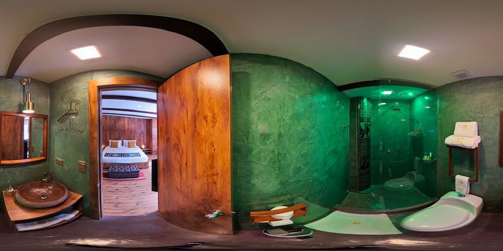 Twin Room - Photo 14