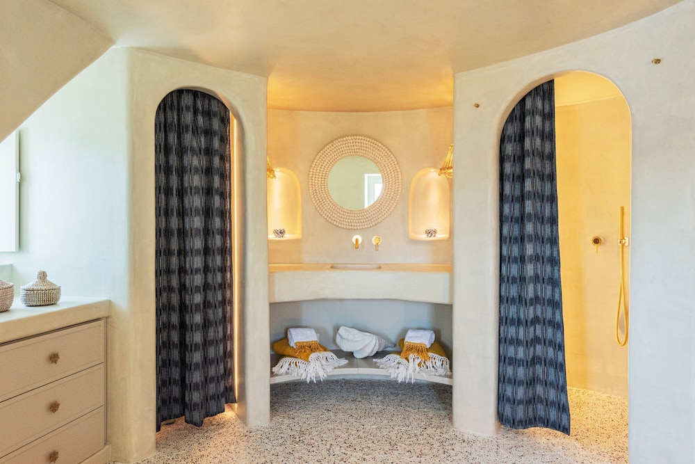 Windmill Suite, 1 Bedroom, Non Smoking, Sea View - Photo 2